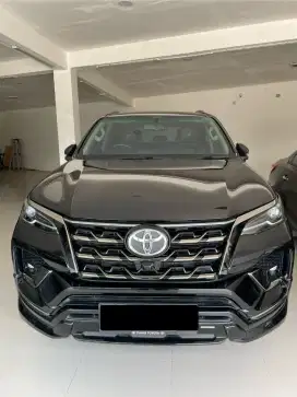 Fortuner gr 2.8 at 2022