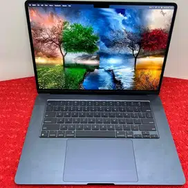 Macbook Air 15 inch 2023 M2 MQKW3