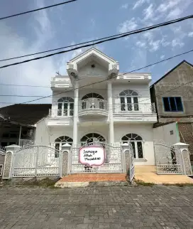 KOMPLEK MENTENG INDAH SIAP HUNI 2 LANTAI