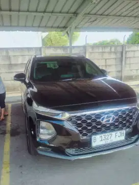 Santa fe 2019 hitam bensin
