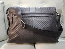 only cash tas salvatore ferraganis