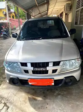 JUAL CEPAT IZUZU PHANTER TURBO 2012