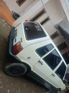 Fiat Uno sl70 1992 bt tt mobil motor