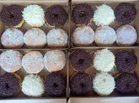 Donat & Bomboloni Berbagai rasa