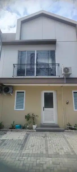DIJUAL RUMAH RAPIH ZENA AT MOZIA BSD CITY FULL FURNISHED