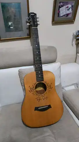 Taylor Swift original gitar Taylor paling murah satu Indonesia