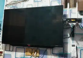 Tv Lcd Sharp 32 inc + STB