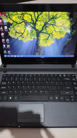 Laptop Acer 4379 bekas seperti baru