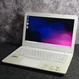Laptop gaming ssus A442U i5 Gen 8 dual VGA Ram 4gb hdd 1tb