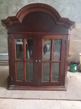 LEMARI KAYU JATI