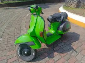Dijual Vespa PX 150cc