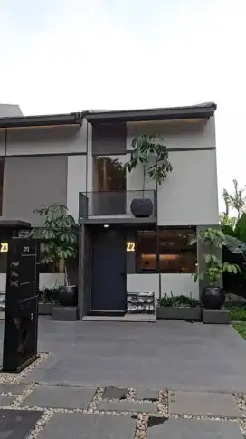 [OVER] RUMAH XYZ BLU LIPPO CIKARANG