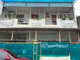 Jual Rumah di Telukgong  Uk 9 x 15 2 lantai