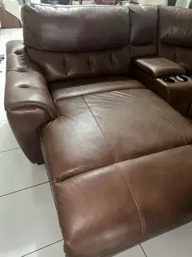 SOFA KULIT INFORMA
