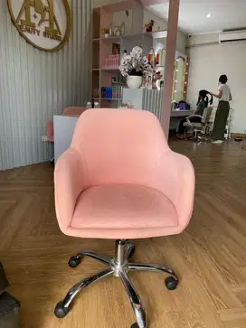 Kursi kantoran pink salmon