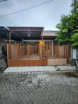 MURAH Rumah Bukit Palma Blok AA di Surabaya Barat