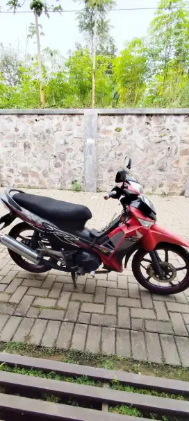 DI JUAL MOTOR HONDA SUPRA X