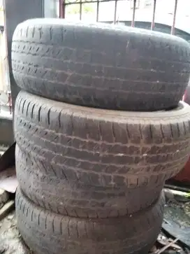 Jual Cepat Ban mobil Bekas Fortuner