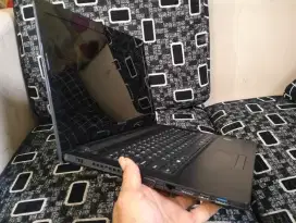 LENOVO g40 Intel RAM 4 GB HDD 500/sekolah kuliah batre awet siap gass