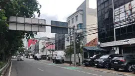 Dijual Ruko Gandeng 4 lantai di Jl. Cideng, JakPus,gedung hadap timur