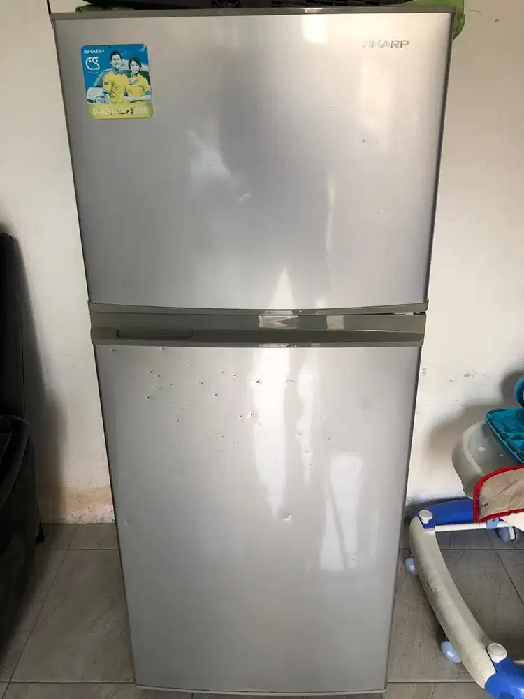 Dijual Kulkas 2 pintu bisa nego