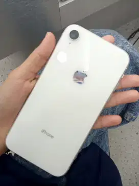 iPhone xr 64gb all proveder