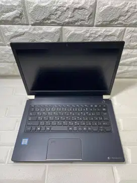 Laptop ultra slim core i5 Toshiba U63 SSD - SSD 128GB RAM 8GB   Z-WKJ