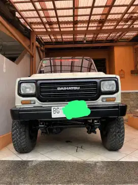 Taft HILINE 4x4 (ori) Turbo RHB5, siap melumpur