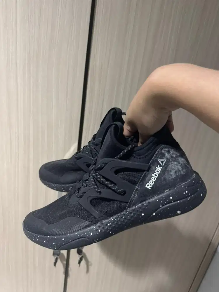 Reebok les mills men original 100% no box