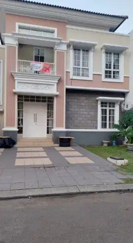 Rumah Luas 170 m² Disewakan di Cluster Menagio Gading Serpong