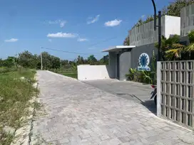 COCOK VILLA DAN KOST: 3 Menit UII Jl Kaliurang Km 14 Jogja