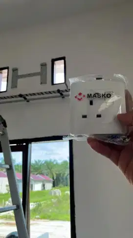 Jasa servis AC kulkas frezer showcase mesin cuci dan bongkar pasang AC