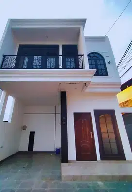 MUTIARA PUTIH - RUMAH EROPA LOKASI KELAPA DUA DEPOK