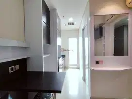1BR dengan Desain Modern Bagus Apartemen Madison Park Tanjung Duren