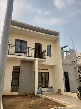 Free Balkon CCTV rumah 2 Lantai Sudah SHM