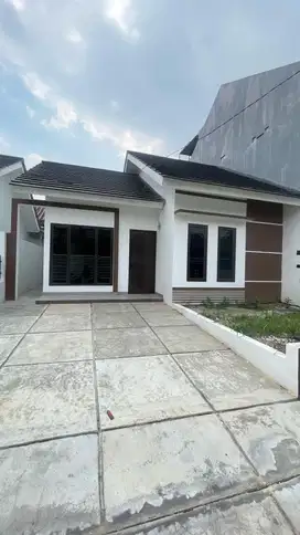 RUMAH DEKAT DENGAN JALAN UTAMA PROVINSI