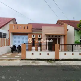 DIJUAL RUMAH JALAN MULIA - DAERAH ASAM KUMBANG (Mike)
