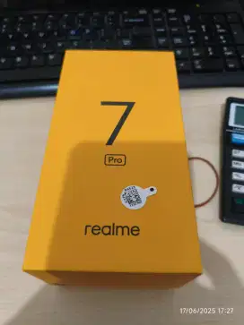 Realme 7 pro 8/128 limited Edition