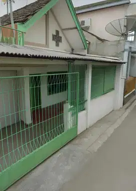Di jual murah dkt Paragon mall bisa simpangan