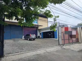Disewakan Gudang Raya Kletek Sidoarjo 0 jalan Raya