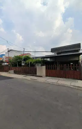 Dijual rumah Kupang indah surabaya 3 mobil loss