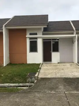 Rumah siap huni Minimalis di citra Maja
