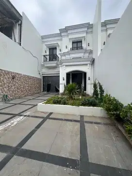 Dijual Rumah 2 lt di Permata Hijau lt 400 m2 lb 375 m2 Ada 5+1 kt 4 +2