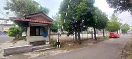 Tanah Strategis 741m² Tengah Kota Solo
