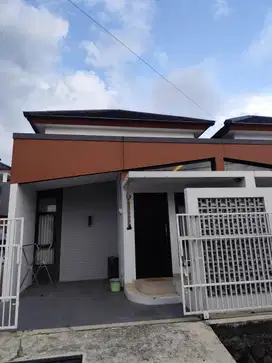 Rumah Modern Minimalis di arcamanik dkt antapani dan soekarno hatta