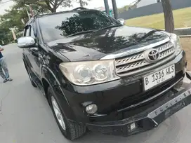 Toyota Fortuner 2010 Diesel