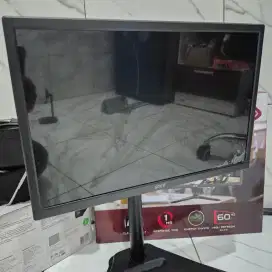 Monitor Office 19, LIKE NEW.