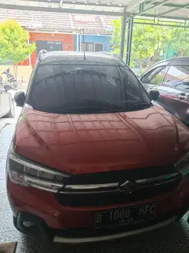 MOBIL BEKAS XL7