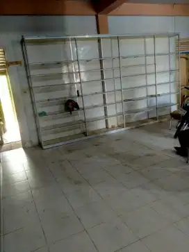 Rak Kaca panjang