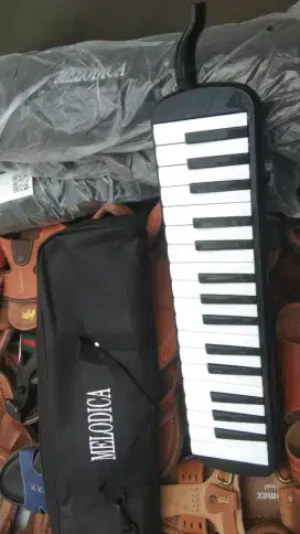 PIANIKA HARMONI